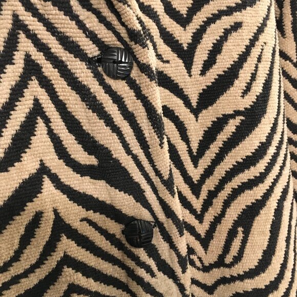 Chico's Vintage Zebra Tiger Animal print Jacket Sz 2 - Picture 3 of 5